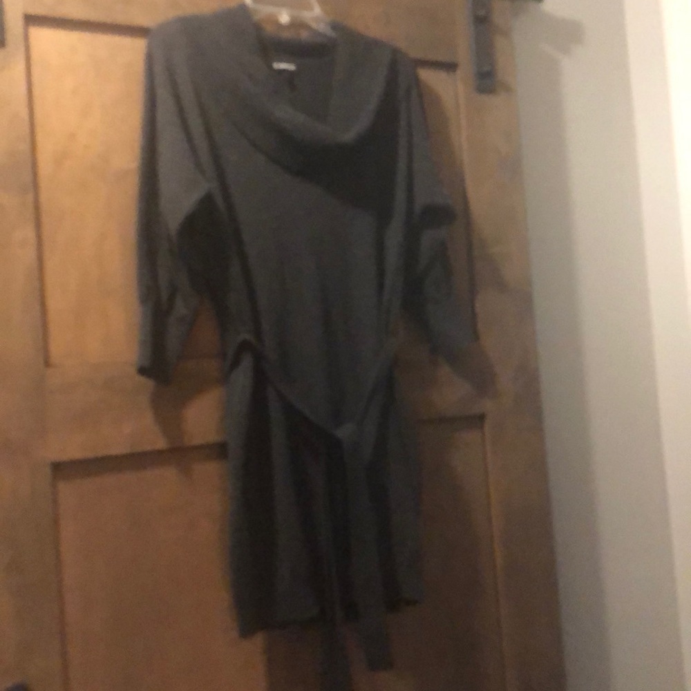 3/$10 Express size Small sweater